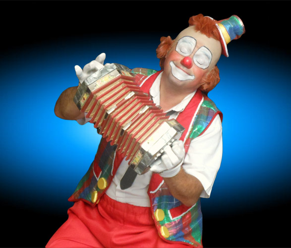 burlesque musical avec le clown Patoche merci à Bibi schott
