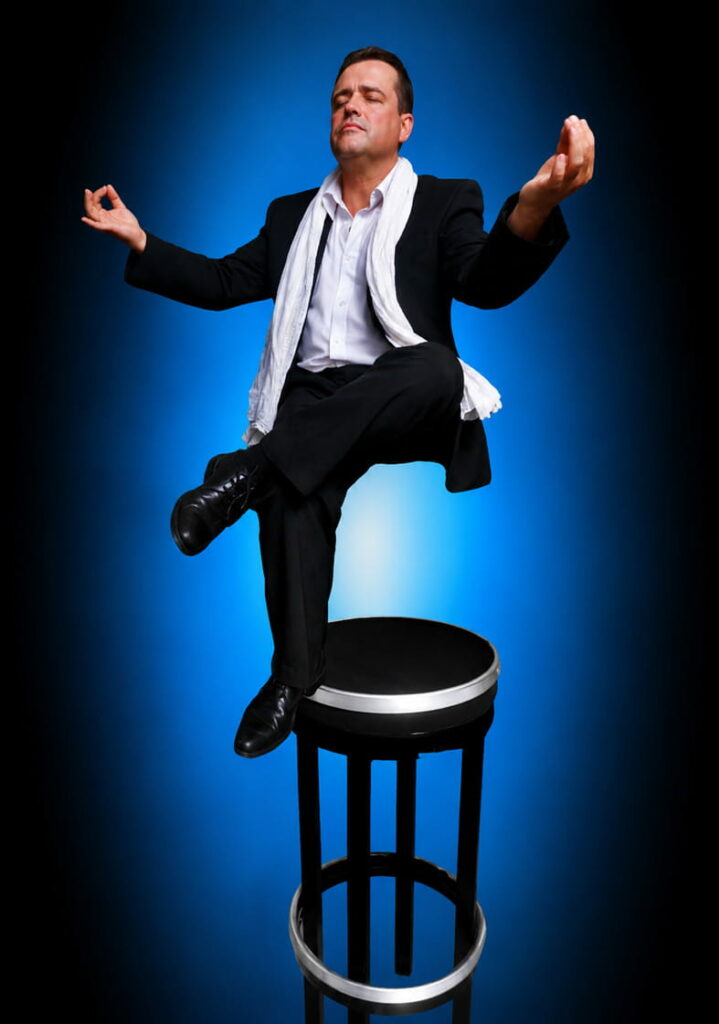 le magicien Bibi - schott, ventriloque, humoriste, burlesque musical, sculpteur sur ballons