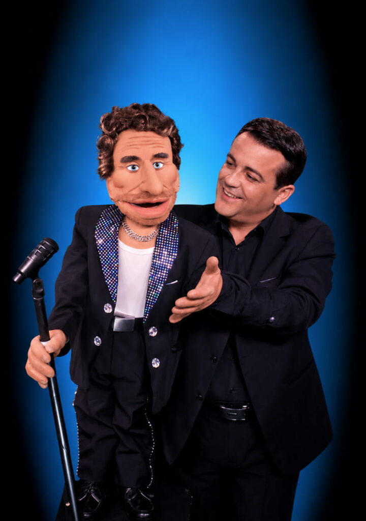 Ventriloque Bibi schott, humoriste, homme-orchestre, transformiste, clown, pour le cabaret et toute la famille